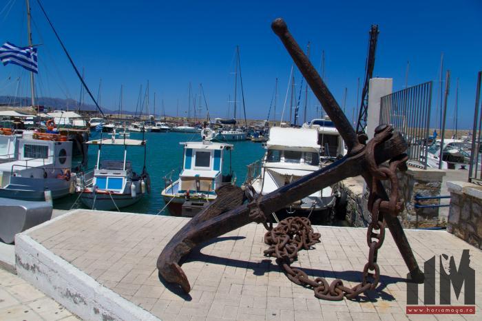Creta, Heraklion - ancora in port.jpg