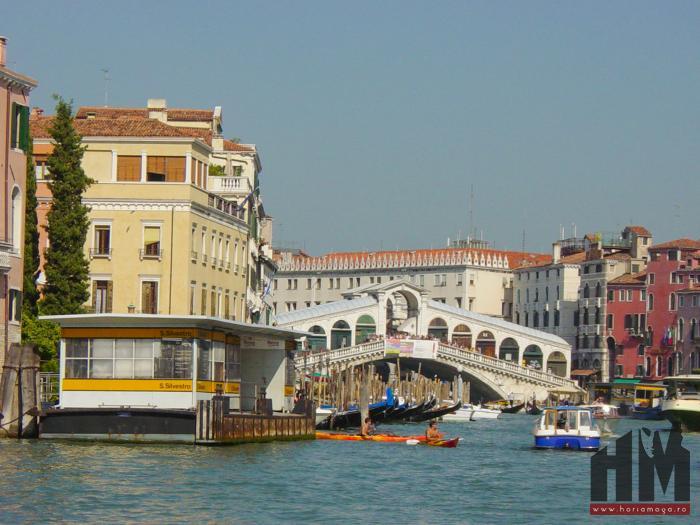 Venetia - Ponte di Rialto panorama