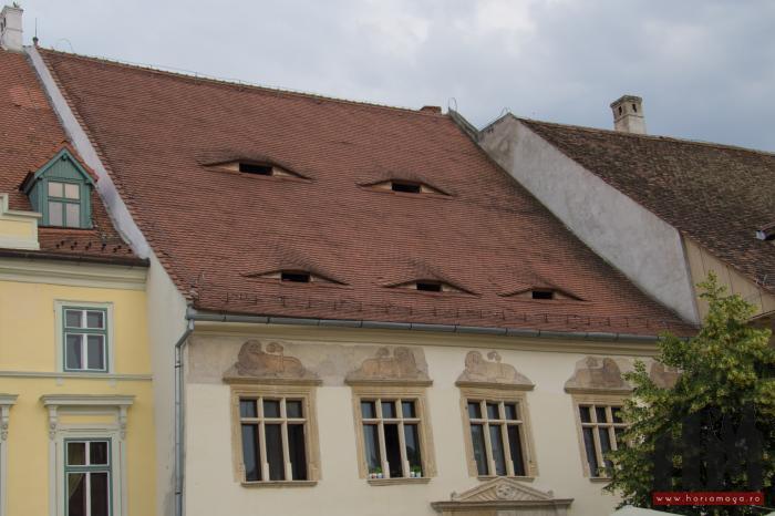 Sibiu - casa cu ochi