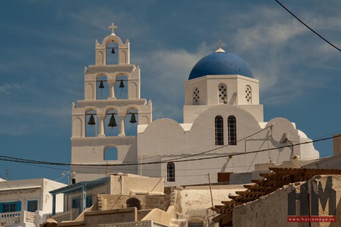Santorini, Pyrgos - biserica