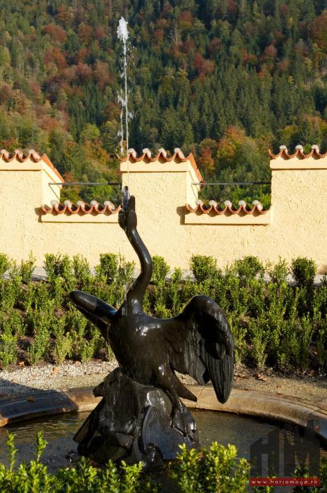 Castelul Hohenschwangau - statuie lebada