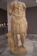 Creta, Heraklion - muzeul de arheologie - statuie imparat roman.jpg