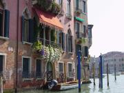 Venetia - Cladire cu flori